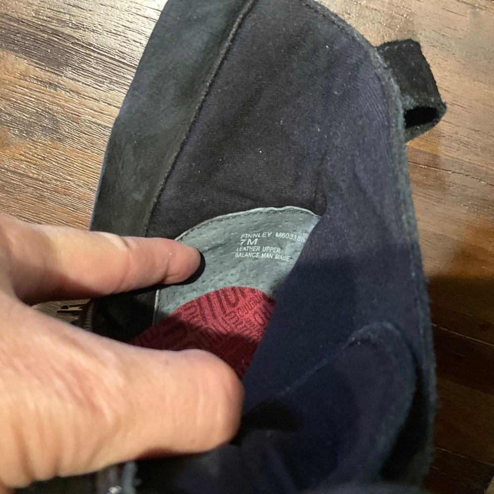Munro Finley Water Resistant Suede Black size 7M - Picture 8 of 8
